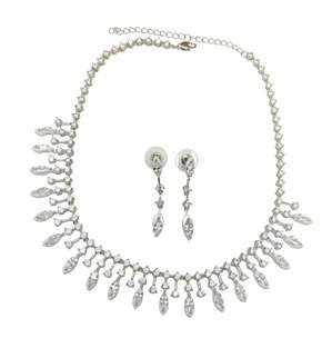 NECKLACE AND EARRING SET DROPS SILVER