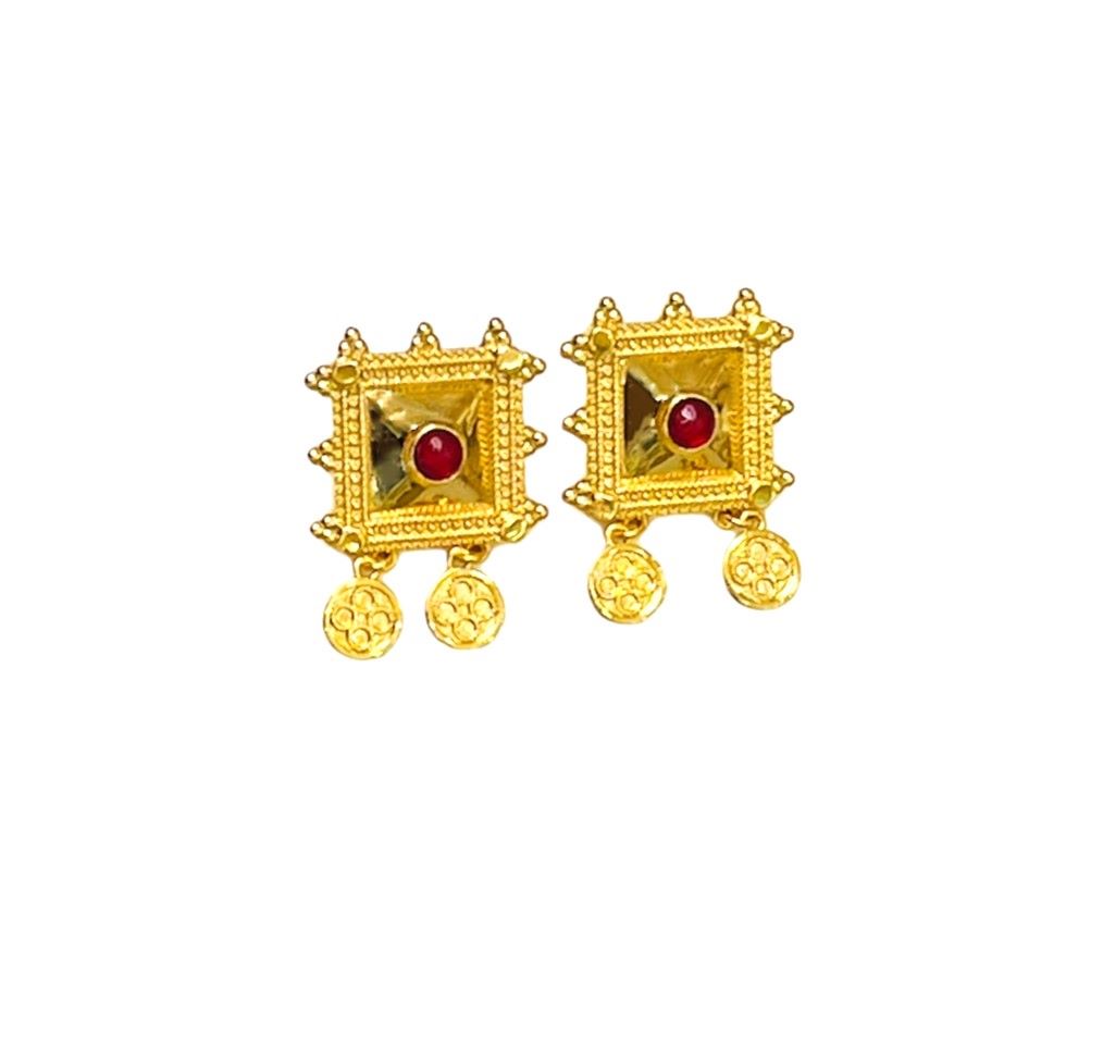 EARRING SQUARE RED GOLD USHBA